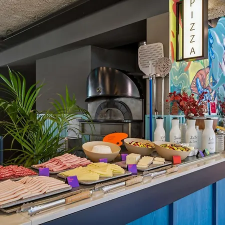 Hotel Ibis Styles Aurelia 4*