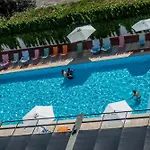 Ibis Styles Aurelia Hotel 4*