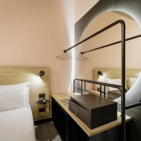 Ibis Styles Aurelia 4*