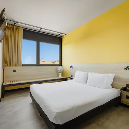 Ibis Styles Aurelia 4*