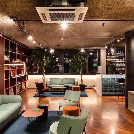 Ibis Styles Aurelia Hotel 4*