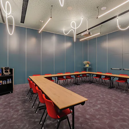 Ibis Styles Aurelia Hotel